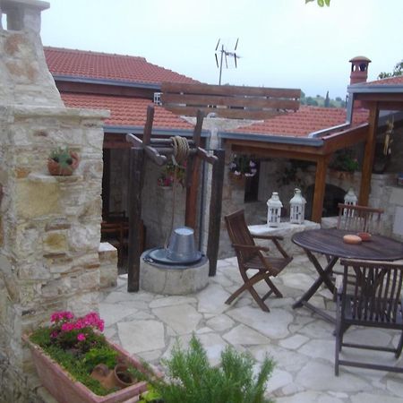 Xenios Cottages Lofou Oda fotoğraf