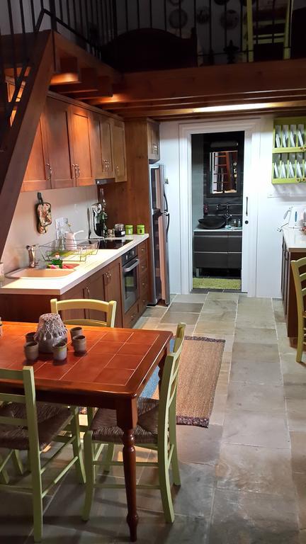 Xenios Cottages Lofou Oda fotoğraf